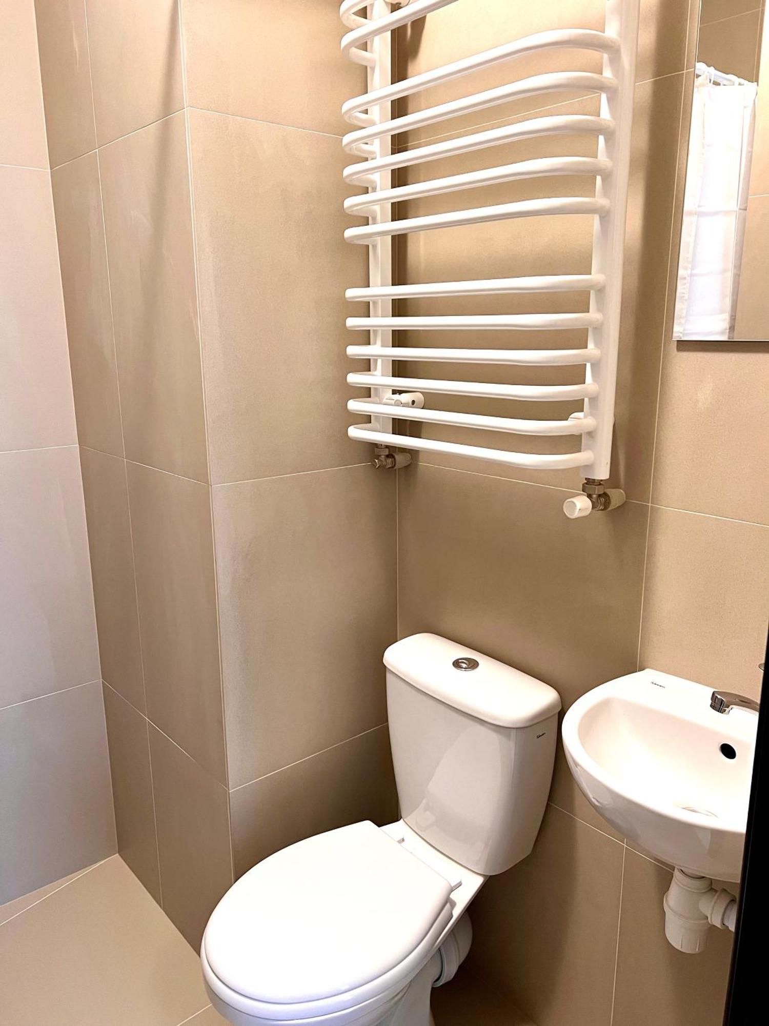 Osapart Hotel In A Complex Semycvit 4 Lwów Zewnętrze zdjęcie