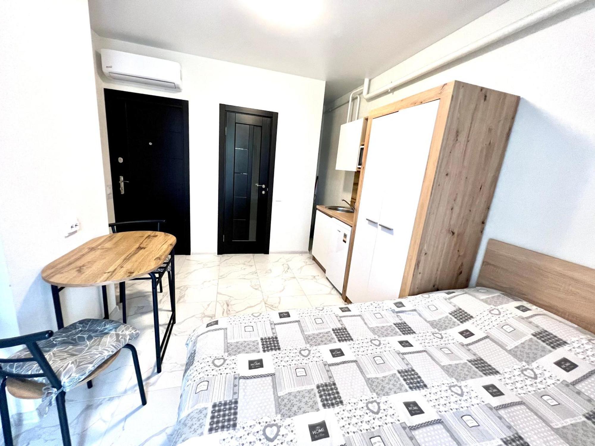 Osapart Hotel In A Complex Semycvit 4 Lwów Zewnętrze zdjęcie
